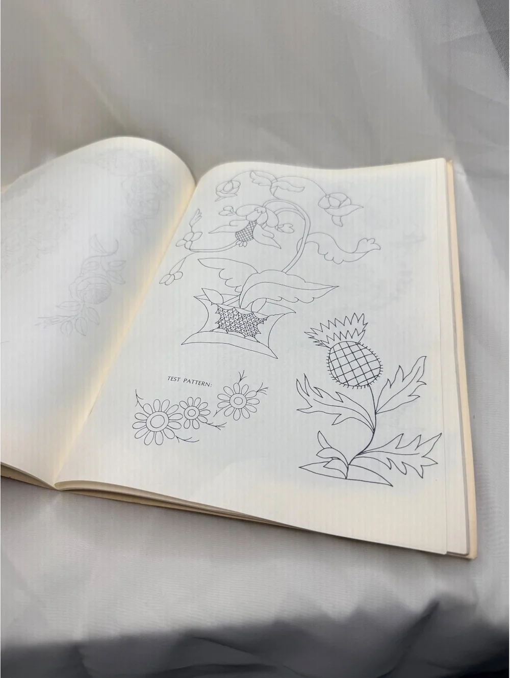 Vintage 1975 Iron-On Transfer Patterns for Crewel & Embroidery Dover